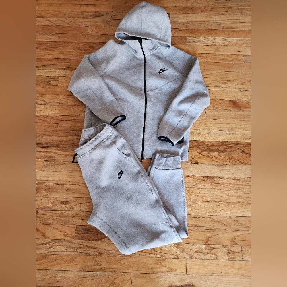 Kids Gray Tracksuit
